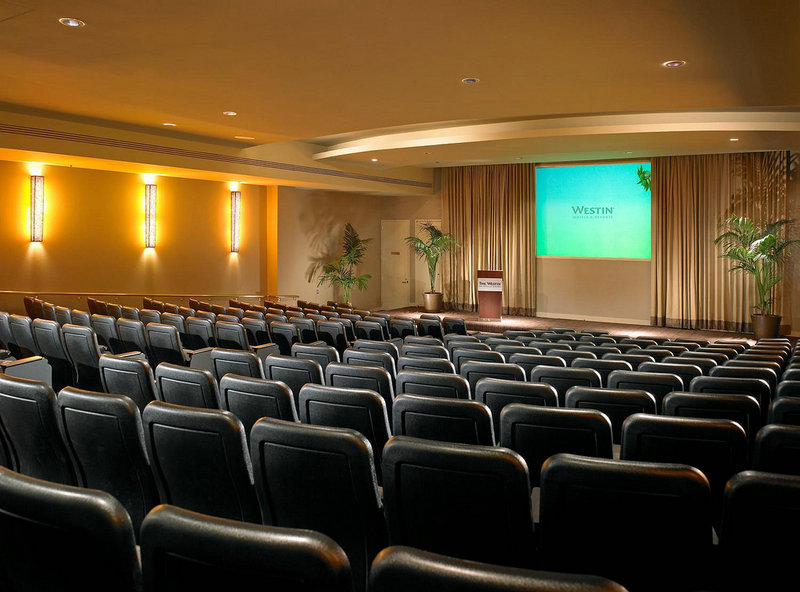 檀梵上仙杨烁（杨烁花千骨扮演什么角色 杨烁花