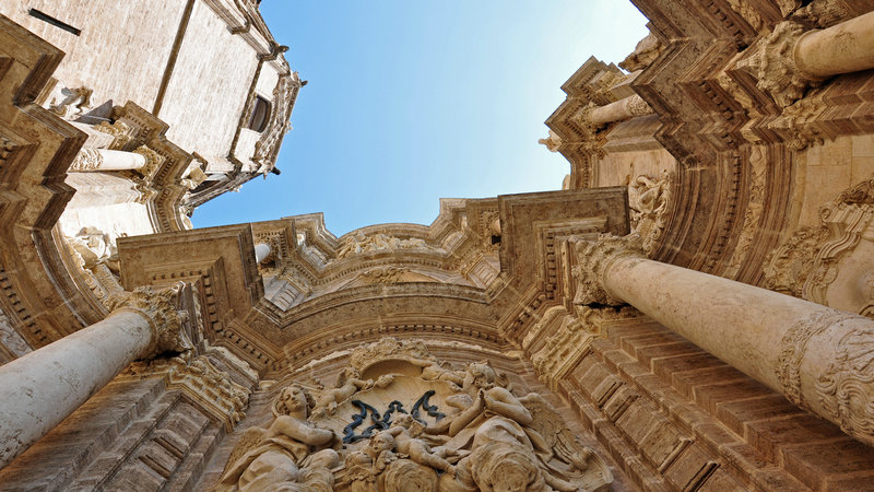 每次改朝换代都有个神秘天象出现，两千多年来