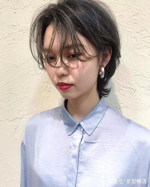 阿玛尼官网手表查真伪