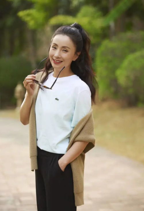 杨紫张艺兴穿同款睡衣 杨紫张艺兴穿同款睡衣