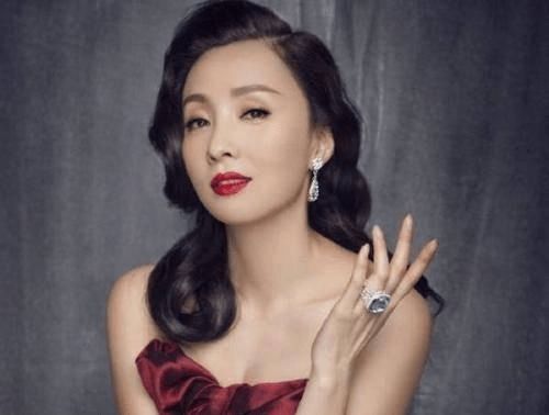 手不释卷的主人公是谁，手不释卷的意思是什么