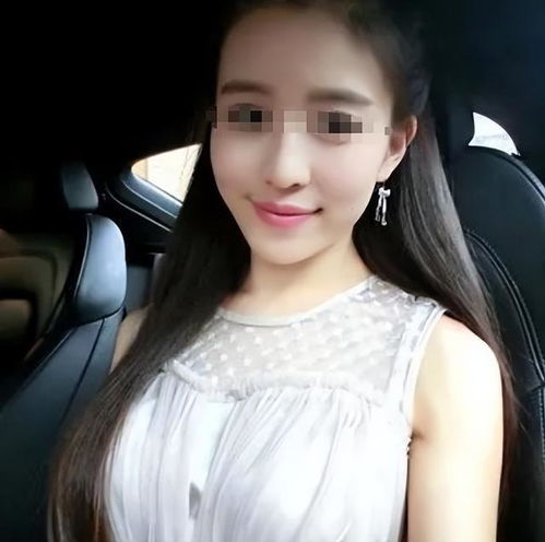 蛇精钻进他老婆肚子里