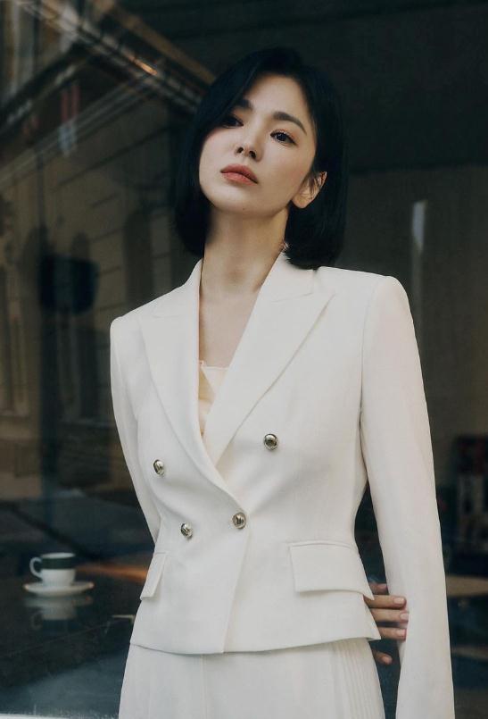 嬴政统一六国时，手下有哪些文臣武将？