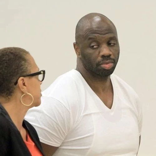 找月嫂一个月多少钱一个月