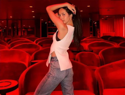 英姿飒爽什么意思